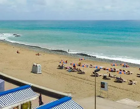 Appartamento Lovely Close To The *